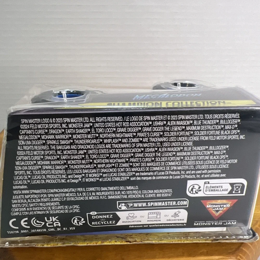 NIB Monster Jam Champion Collection Megalodon Monster‎ Truck Target Exclusive